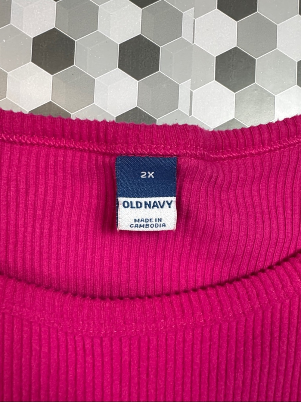 Old Navy Fuchsia Ribbed Crewneck Top - Picture 2 of 5